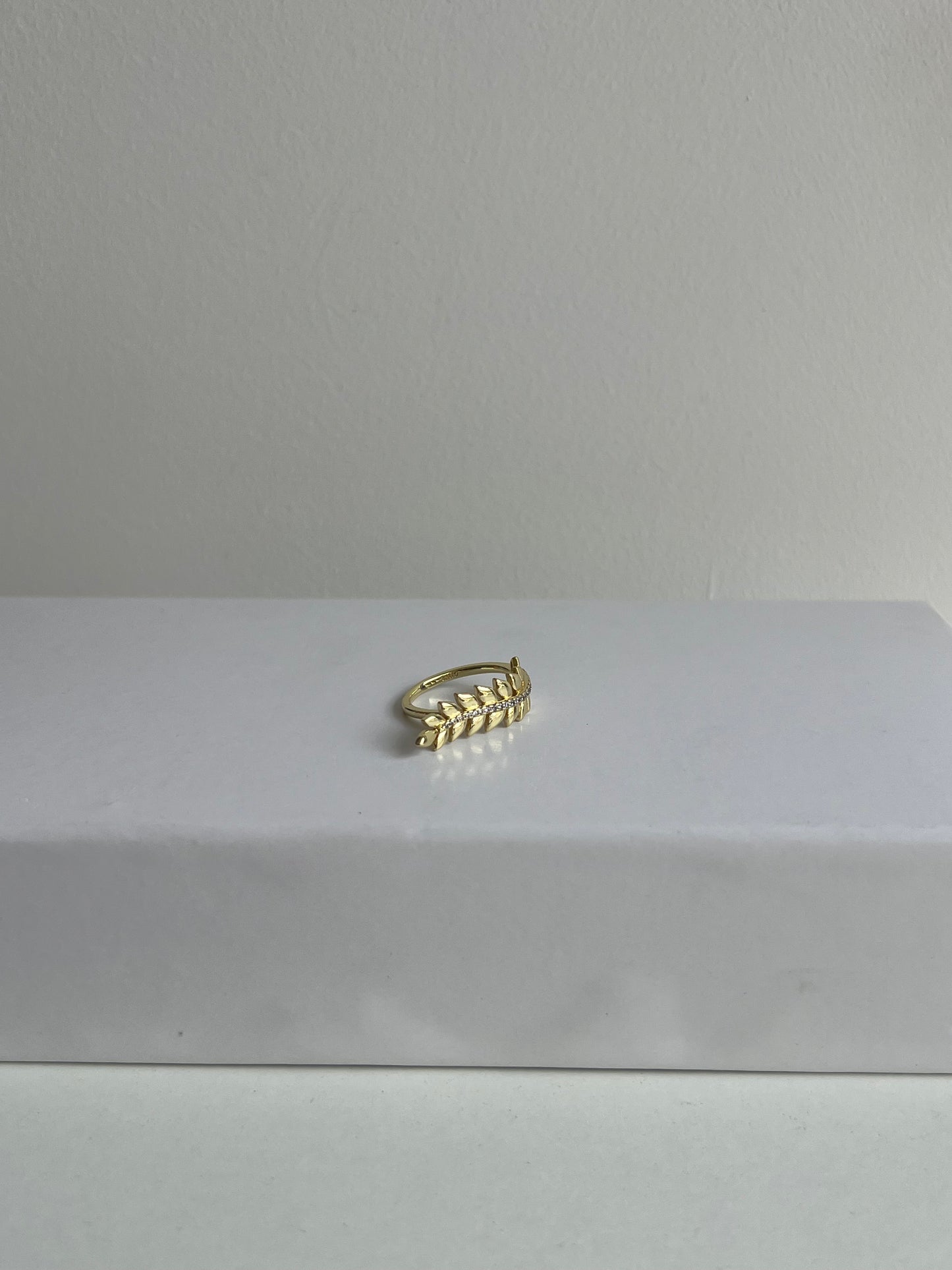 Laurel Leaf Ring