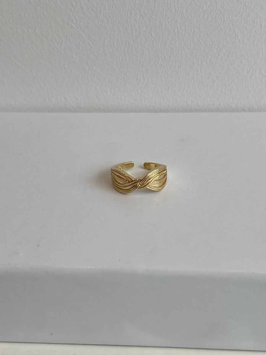 Athena Ring