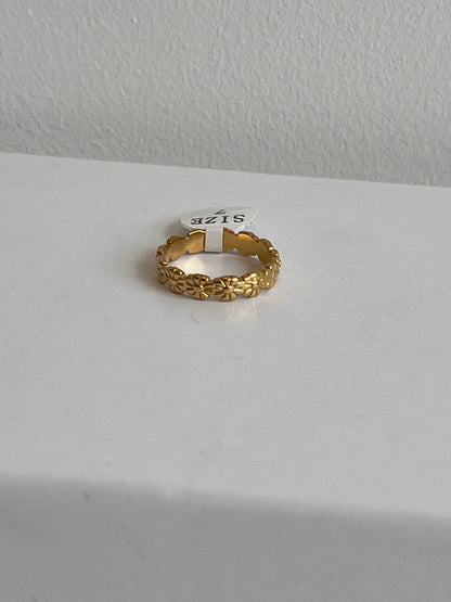 Daisy Ring