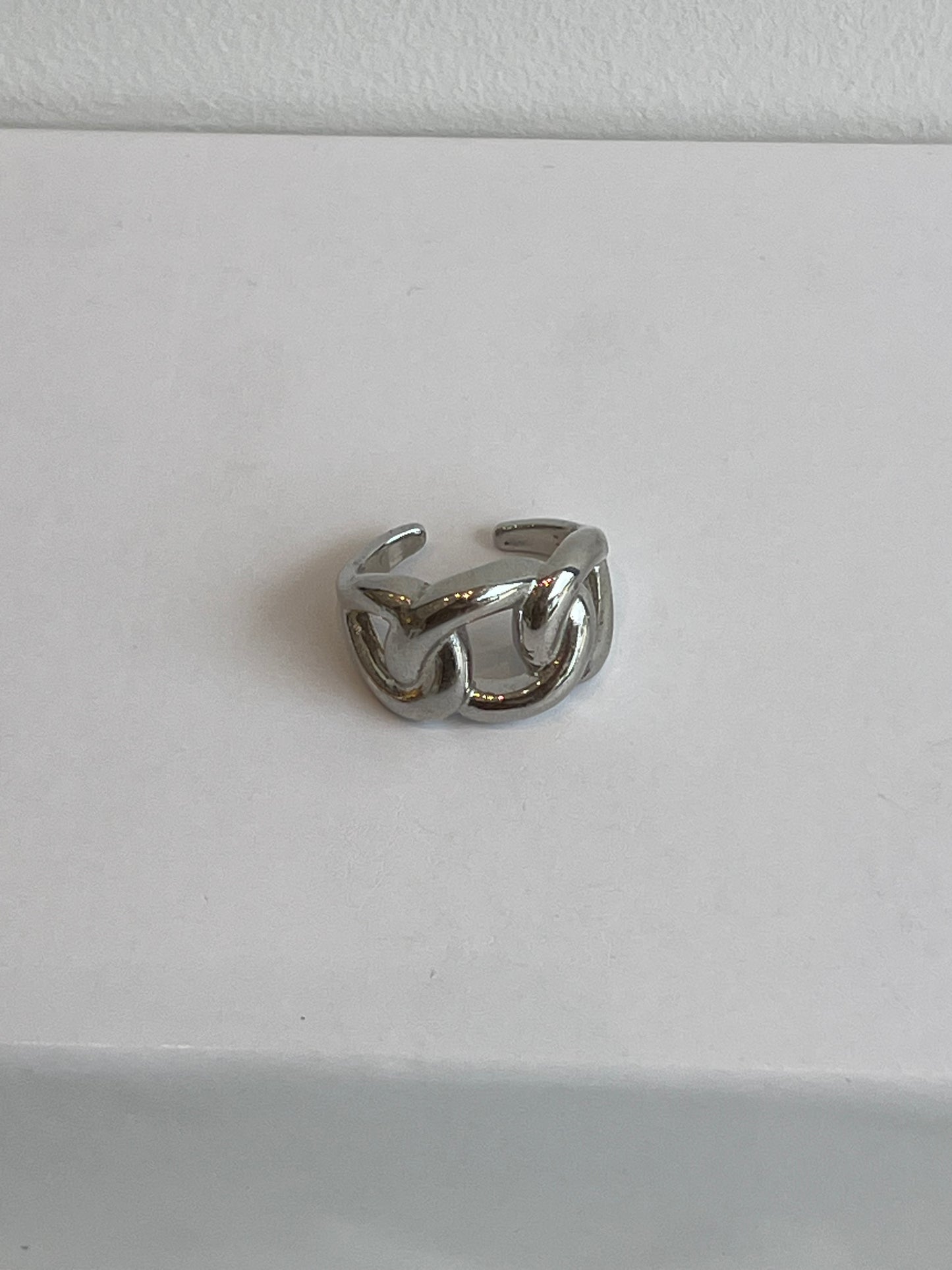 Valor Ring