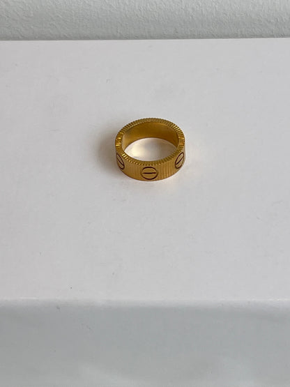 Iconic Ring