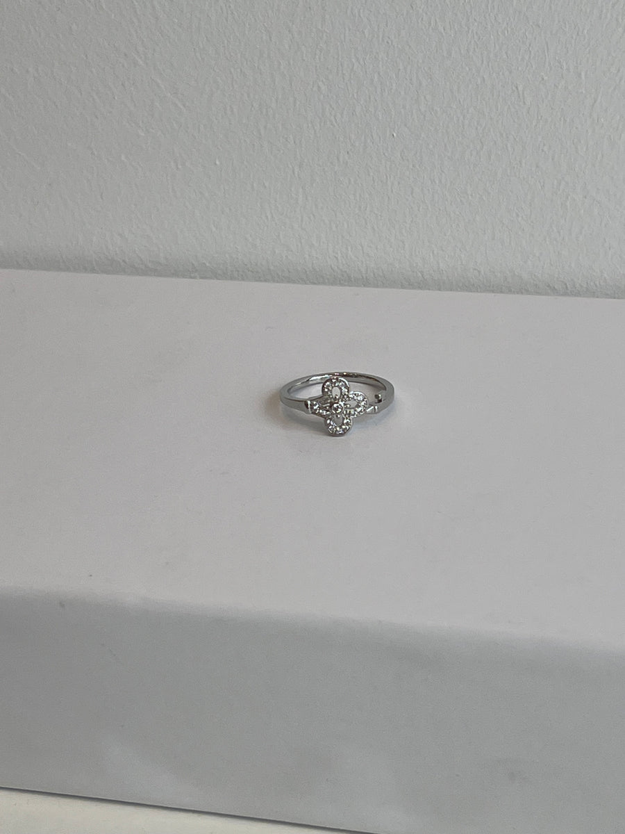 Blossom Ring