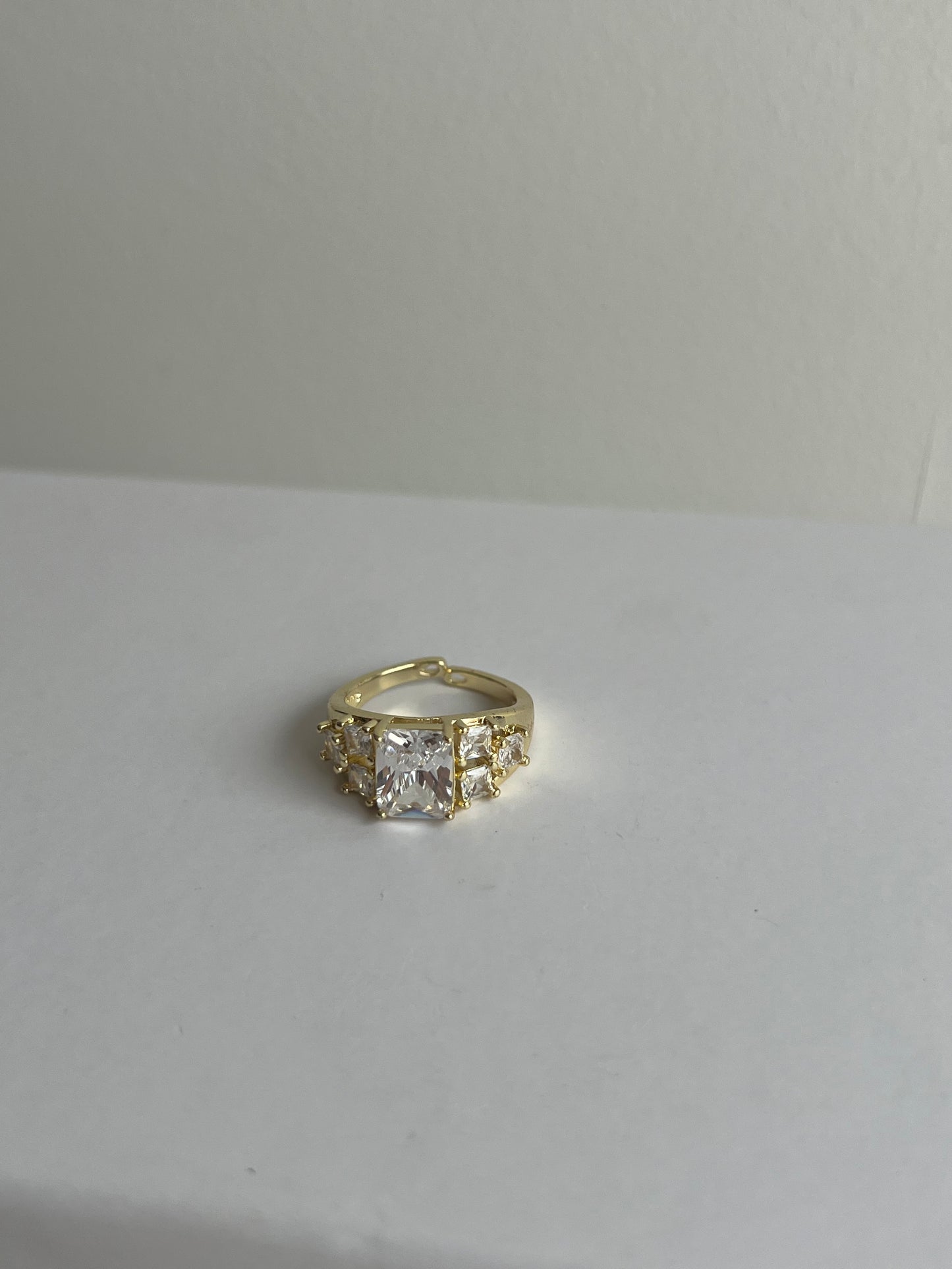 Majestic Ring
