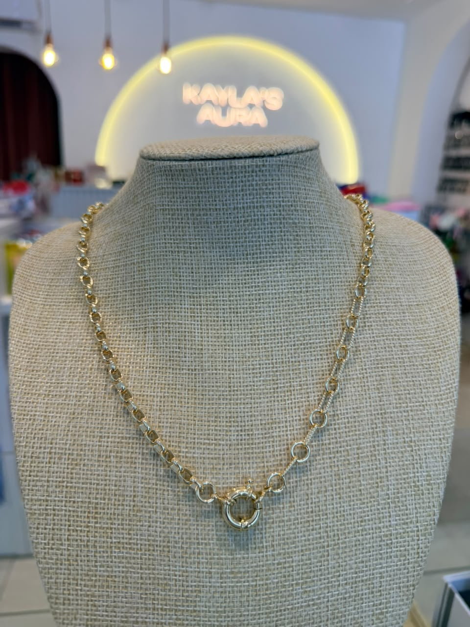 Mixed chain necklace