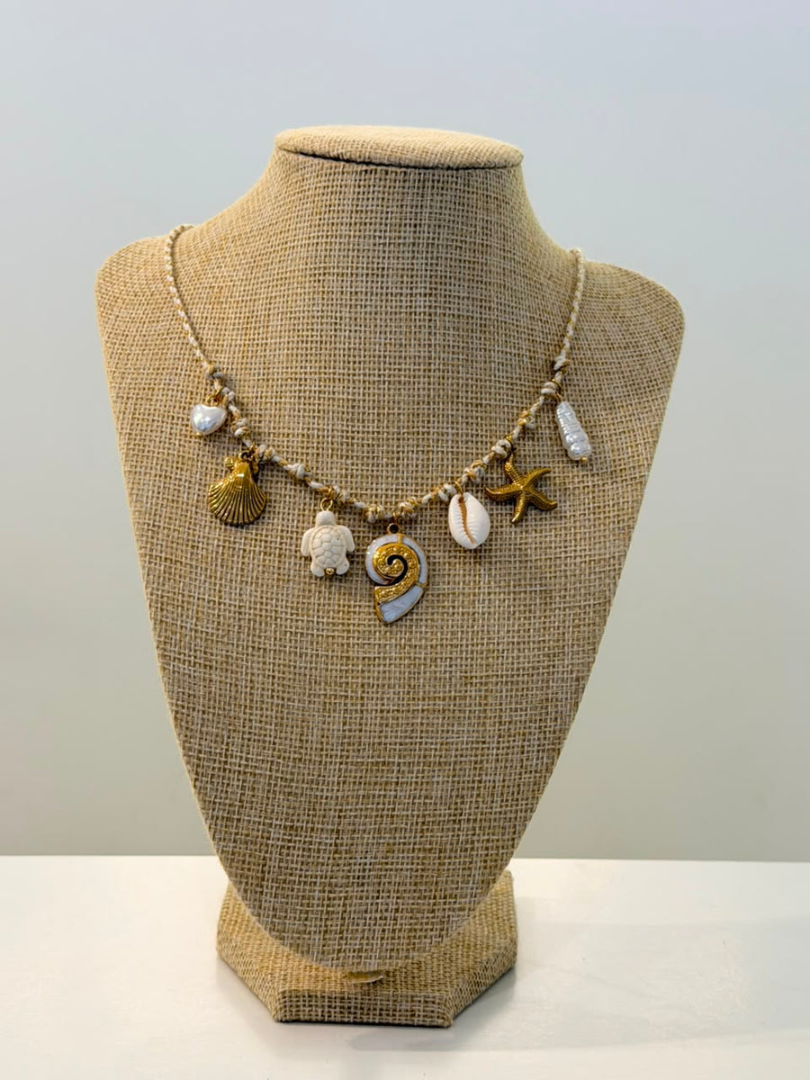 The Coastal Treasure Choker